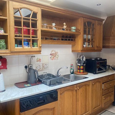 Bluebell Apartment Sleeps 7 Only Let As Whole Apartment Blennerville Luaran gambar
