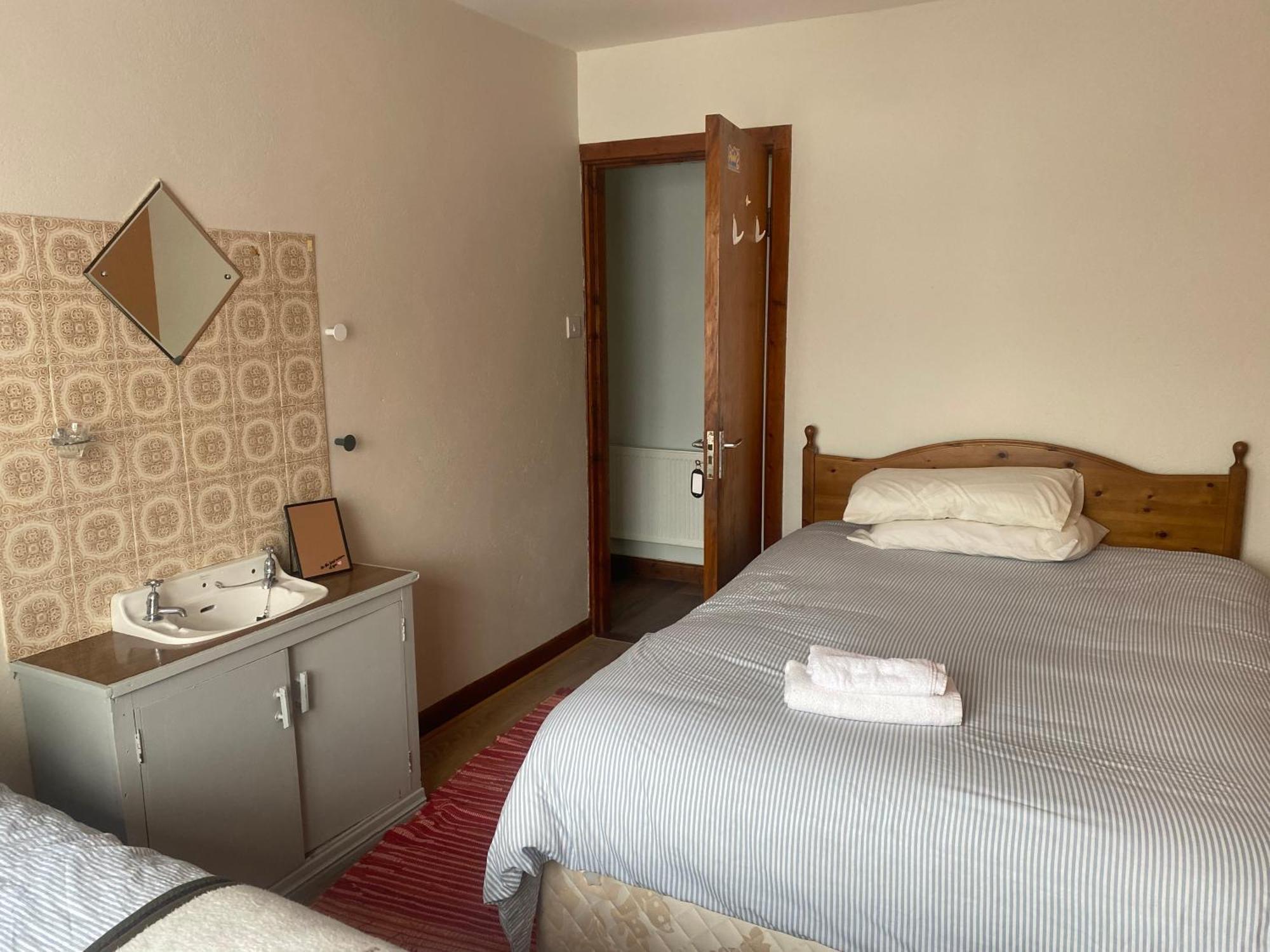 Bluebell Apartment Sleeps 7 Only Let As Whole Apartment Blennerville Luaran gambar